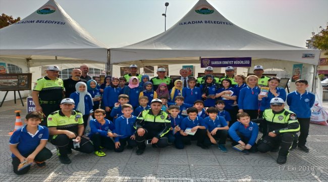 Emniyet kemerinin önemi simülatörle anlatıldı