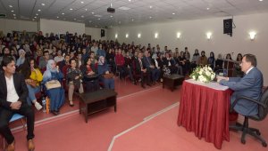 "Her yeni girişimci ülkenin kalkınmasının temelidir"