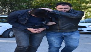 Kargoyla uyuşturucu sevkiyatına tutuklama