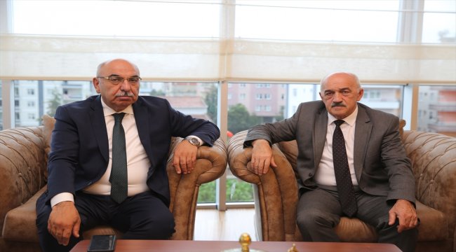 Milletvekili Yediyıldız'ın Başkan Tezcan'ı ziyareti