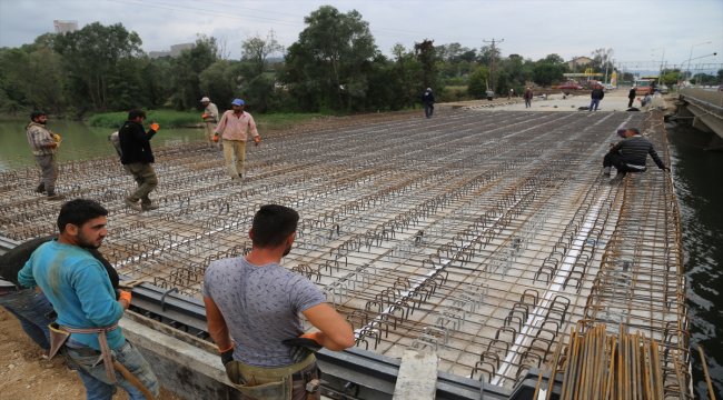 Ordu'da selin yıktığı Cevizdere Köprüsü'nde sona gelindi