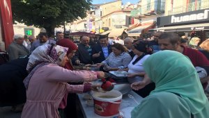 Saadet Partisi'nden aşure etkinliği