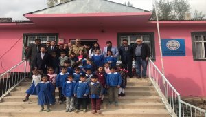 Şebinkarahisar Kaymakamı Tengir'den okul ziyareti