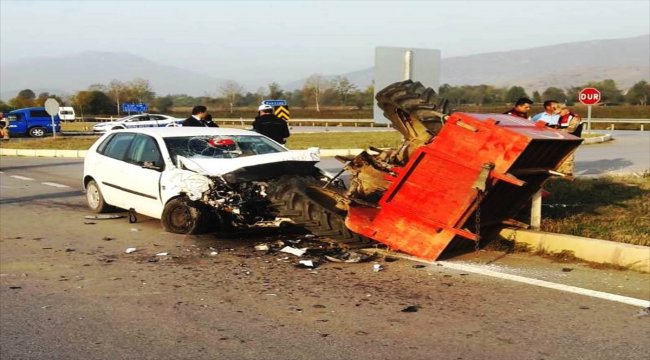 Taşova'da trafik kazası: 4 yaralı