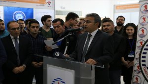 Üniversite öğrencileri projeleriyle yarışıyor