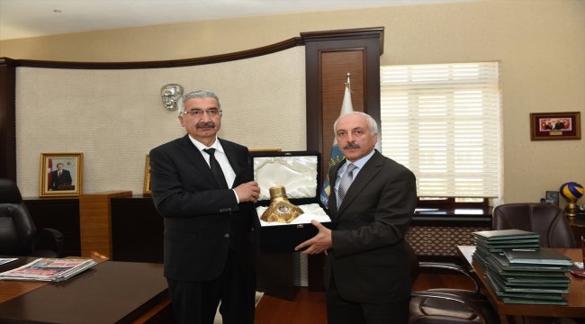 Vali Kılıç’tan Başkan Gül'e veda ziyareti