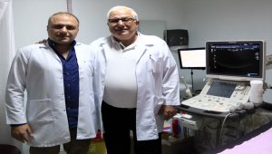 Baba oğul aynı hastanede doktorluk yapıyorlar