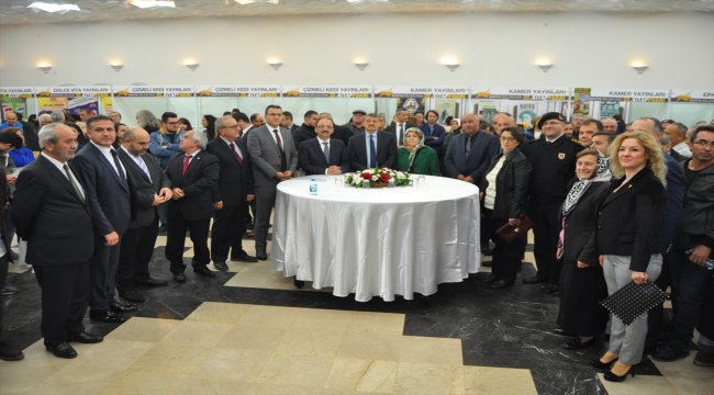 Bartın'da kitap fuarı açıldı
