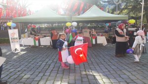 Çocuklardan Gazze'ye yardım kermesi