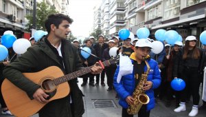 Diyabete dikkati çekmek için "diyabet marşı" yazdı