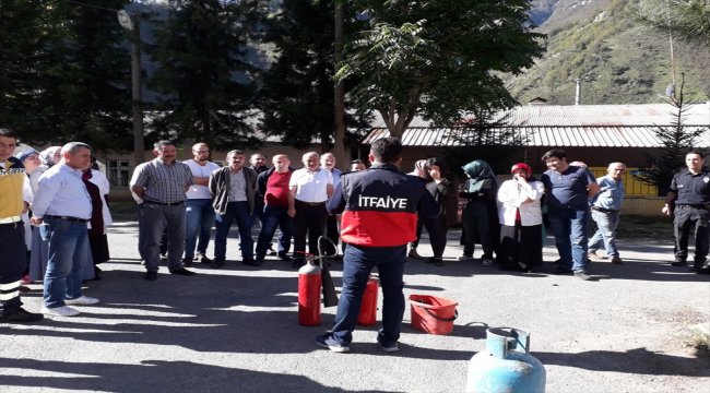 Doğankent'te deprem ve yangın eğitimi