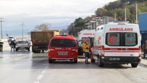 Düzce'de trafik kazası: 4 yaralı