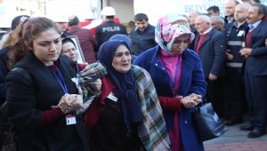 Giresun'da otomobilin polislere çarpması
