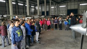 İlkokul öğrencilerine uçuş eğitimi