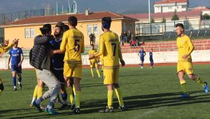 Karabük'te amatör maçlarda kavga