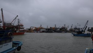 Karadeniz'de fırtına