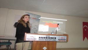 Kavak'ta "kadına şiddet" konulu konferans verildi