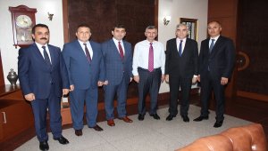 Madenciler, Vali Bektaş'ı ziyaret etti