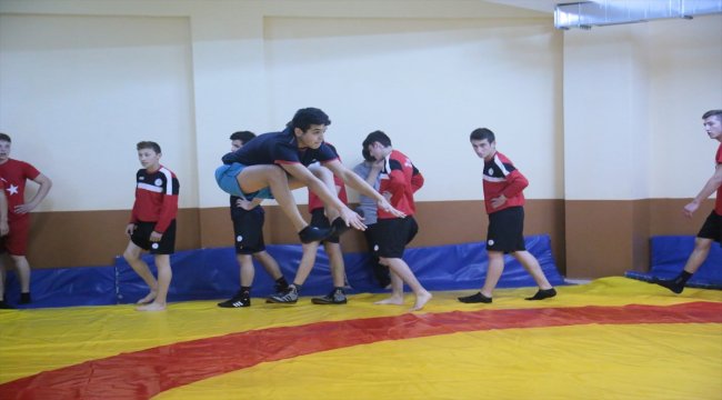 Ordu'da "5 Okul 5 Spor Salonu" projesi sürüyor