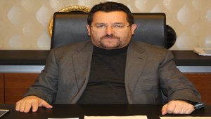 Şenlikoğlu yeniden aday