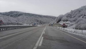 Sinop'ta mevsimin ilk karı yağdı