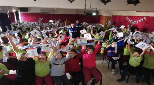 Sinop'ta polisten öğrencilere güvenlik eğitimi