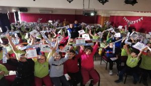 Sinop'ta polisten öğrencilere güvenlik eğitimi