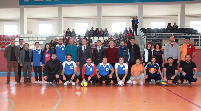 Taşova’da voleybol turnuvası