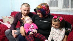 Tek dilekleri kızlarının sağlığına kavuşması
