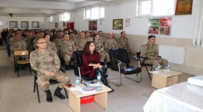 Tokat'ta kadına yönelik şiddetle mücadele semineri