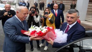 Vali Bektaş'tan Akdemir'e ziyaret