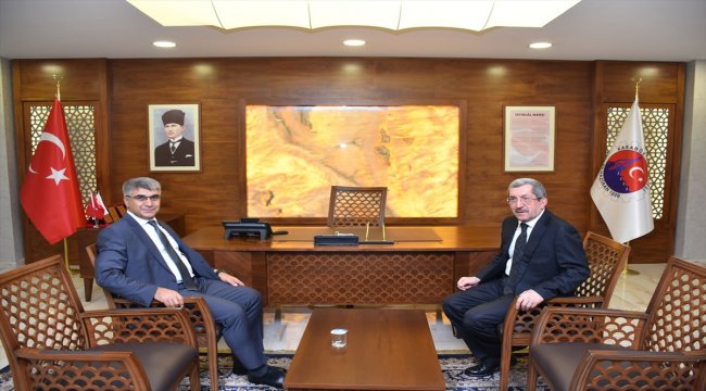 Vali Gürel'den Başkan Vergili'ye ziyaret