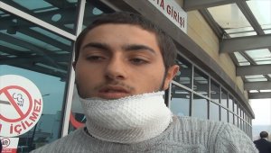 Yardım etmek istediği çocuk tarafından bıçaklandı