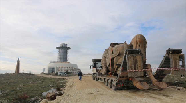 Bolu'da Köroğlu heykelinin montajına başlanacak