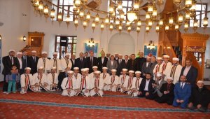 Boyabat'ta genç hafızlar icazet aldı