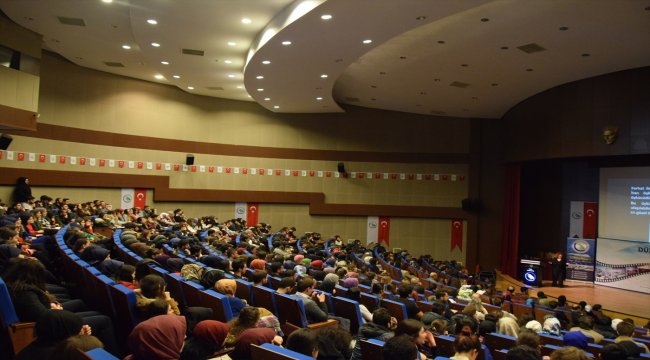 DÜ'de "Yaşam Sürecinde Başarının Formülü" konferansı