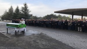 Elektrik akımına kapılarak ölen işçi defnedildi