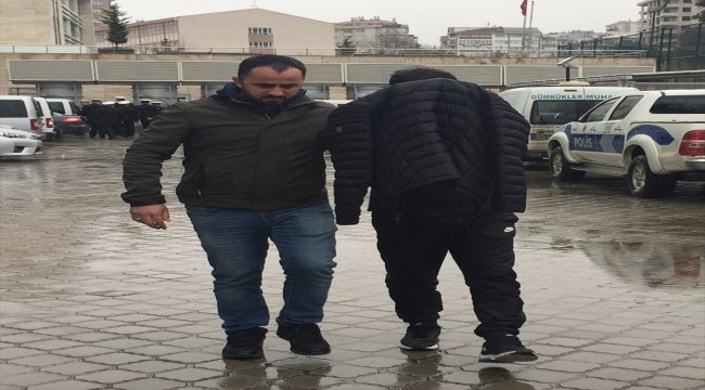 Firari zanlı uyuşturucuyla yakalandı
