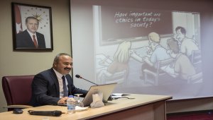 GRÜ'de yayın etiği konulu konferans düzenlendi
