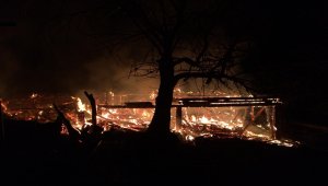 Karabük'te ev yangını