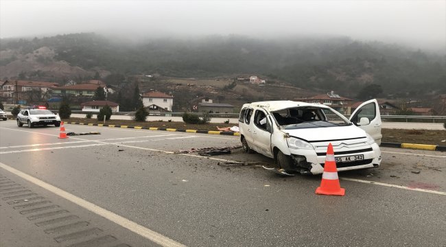 Karabük'te kamyonet devrildi: 1 ölü, 1 yaralı