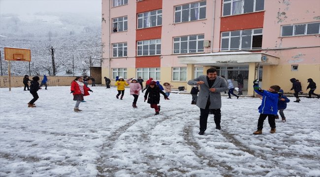 Kaymakam Aydın'dan okul ziyareti