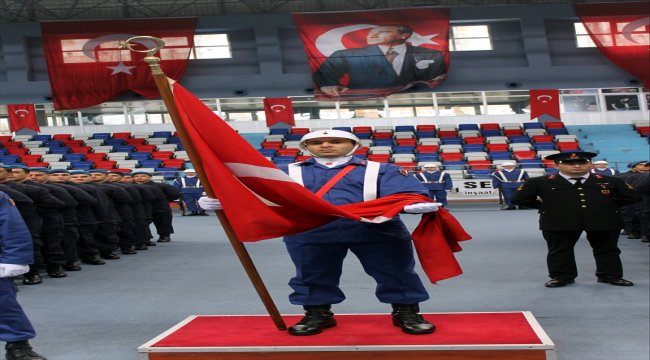 Kısa dönem erler yemin etti