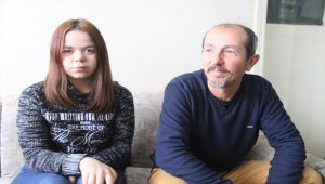 Kızlarının ameliyatı için yardım bekliyorlar