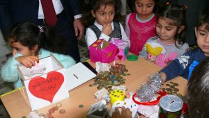 Küçük çocuklardan Yemen'e destek