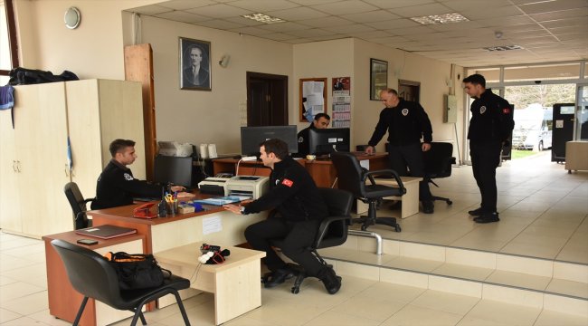Kurbağa adamlara Karadeniz'de zorlu eğitim