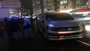 Rize'de minibüs yayalara çarptı: 2 yaralı
