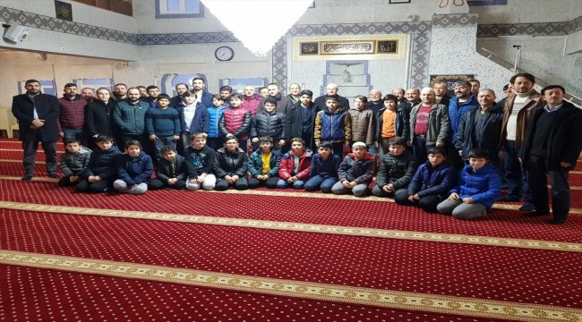 Samsun'da gençler sabah namazında buluştu