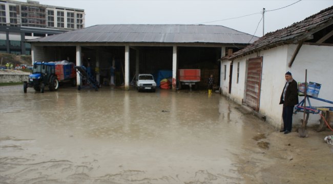 Samsun'da sulama borusu patladı