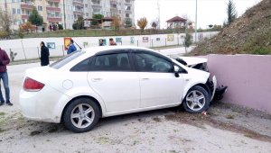 Samsun'da trafik kazası: 1 ölü, 2 yaralı